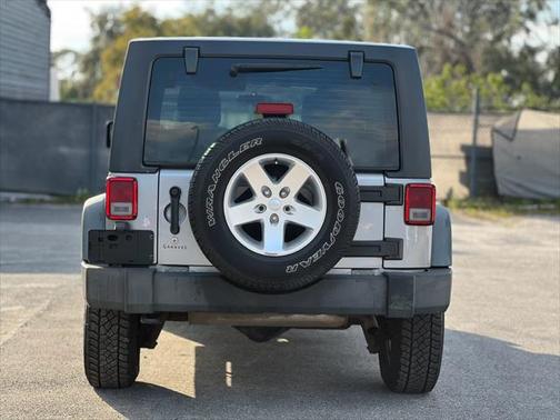 2013 Jeep Wrangler Unlimited Sport