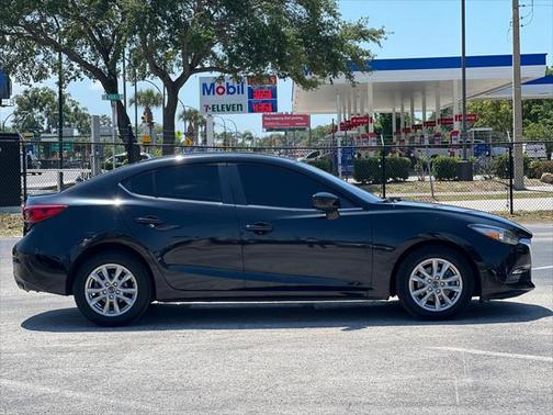 2017 Mazda Mazda3 Sport