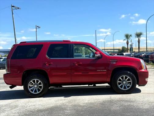 2012 Cadillac Escalade Premium