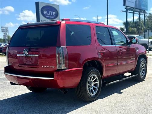 2012 Cadillac Escalade Premium