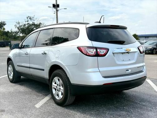 2016 Chevrolet Traverse LS