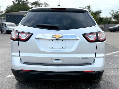 2016 Chevrolet Traverse LS
