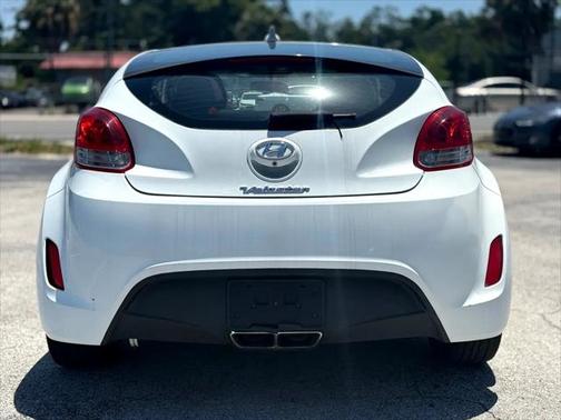 2016 Hyundai Veloster Base