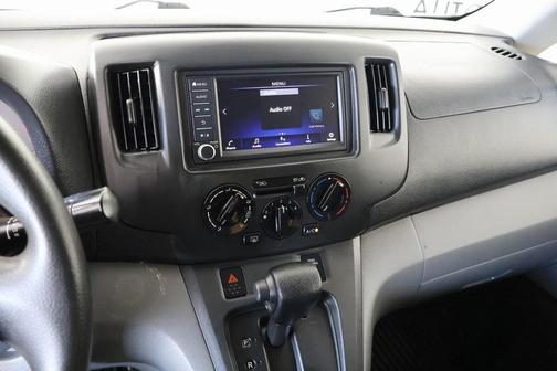2020 Nissan NV200 SV