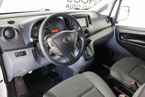 2020 Nissan NV200 SV