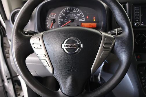 2020 Nissan NV200 SV