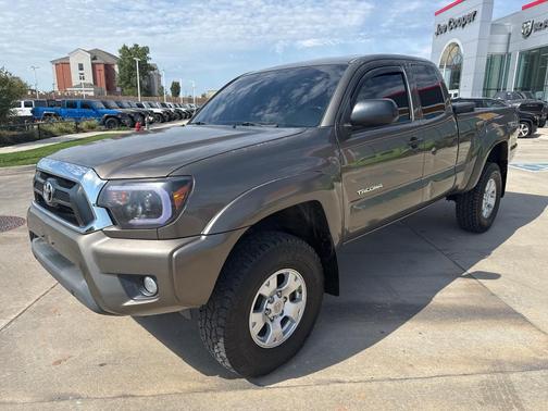 2015 Toyota Tacoma Base