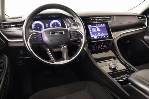 2022 Jeep Grand Cherokee L Laredo