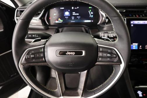 2022 Jeep Grand Cherokee 4xe Base