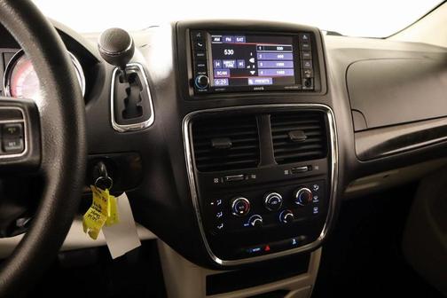 2020 Dodge Grand Caravan SE