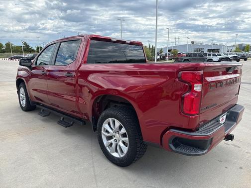 2021 Chevrolet Silverado 1500 Custom