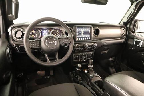 2023 Jeep Gladiator Sport