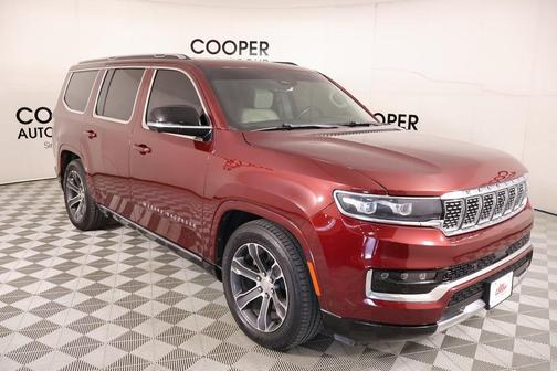2023 Jeep Grand Wagoneer Base
