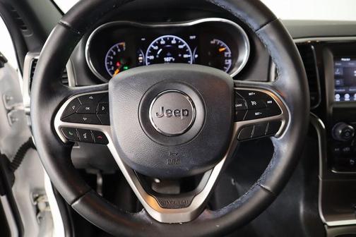2020 Jeep Grand Cherokee Laredo E