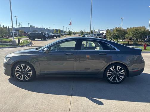 2017 Lincoln MKZ Reserve