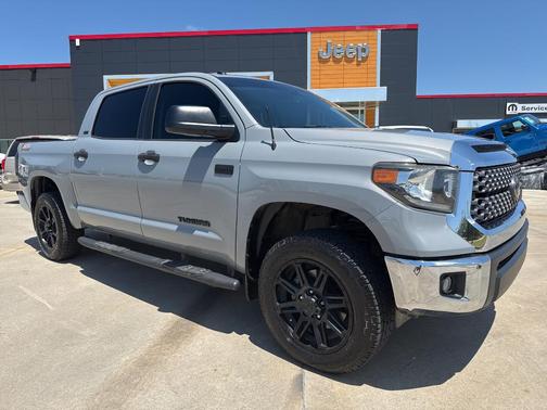 2019 Toyota Tundra SR5
