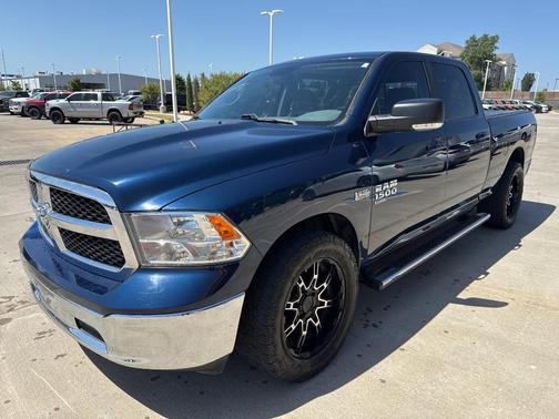 2020 RAM 1500 Classic SLT