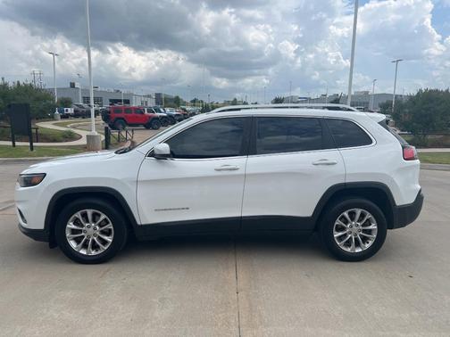 2019 Jeep Cherokee Latitude