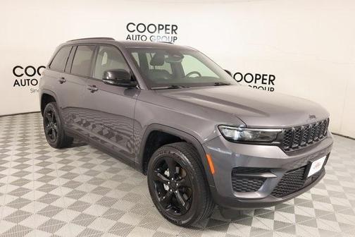 2022 Jeep Grand Cherokee Altitude