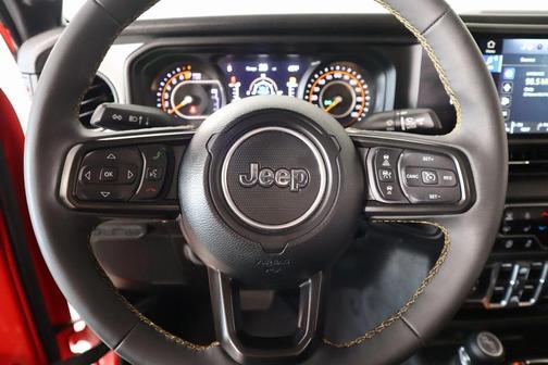 2024 Jeep Gladiator Sport
