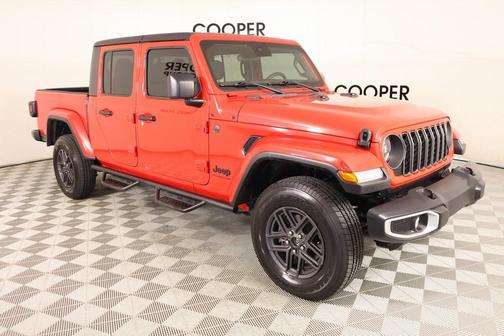 2024 Jeep Gladiator Sport