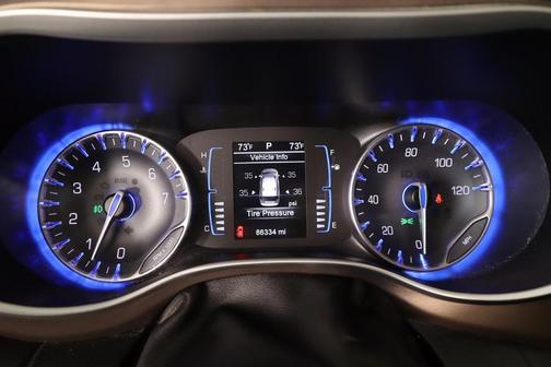 2017 Chrysler Pacifica Touring-L