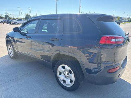 2015 Jeep Cherokee Sport