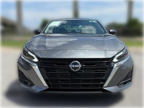 Gun Metallic 2025 Nissan Altima 2.5 SV