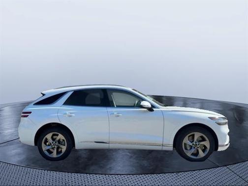 2026 Genesis GV70 4DR AWD 2.5T