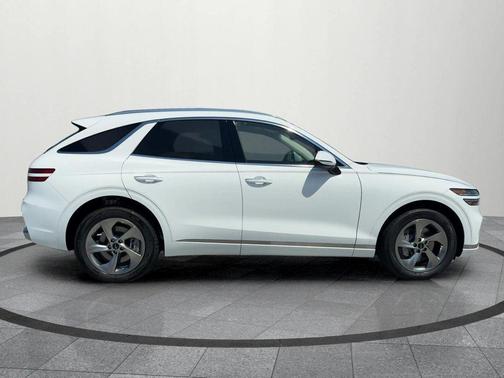 2026 Genesis GV70 4DR AWD 2.5T