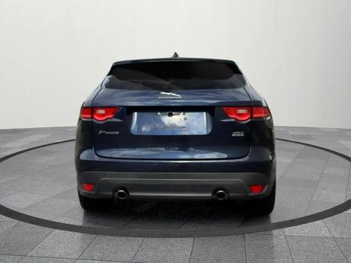 2018 Jaguar F-PACE 25t Premium