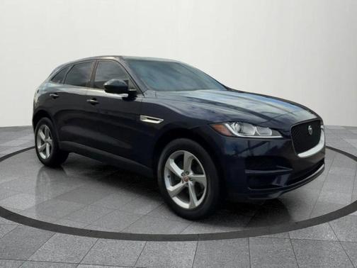2018 Jaguar F-PACE 25t Premium