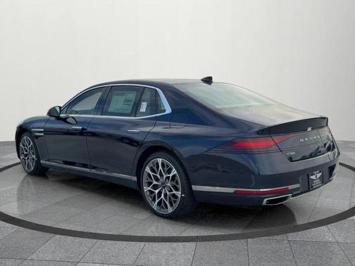 2026 Genesis G90 e-SC