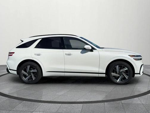 2026 Genesis GV70 3.5T Sport Advanced
