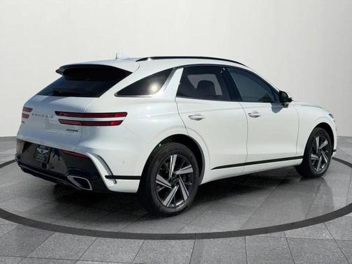 2026 Genesis GV70 3.5T Sport Advanced