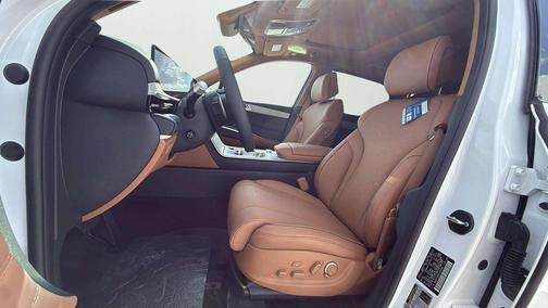 2025 Genesis GV80 2.5T