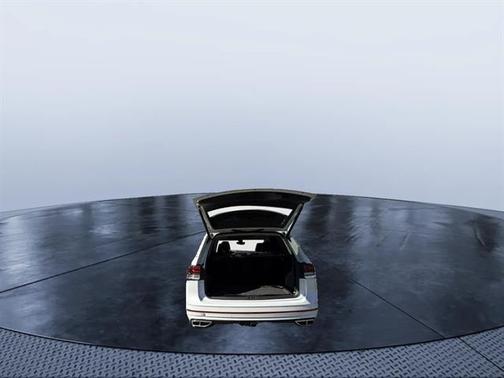 2024 Volkswagen Atlas 2.0T SEL Premium R-Line 4MOTION