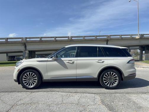 2022 Lincoln Aviator Reserve