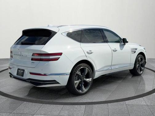 2026 Genesis GV80 2.5T