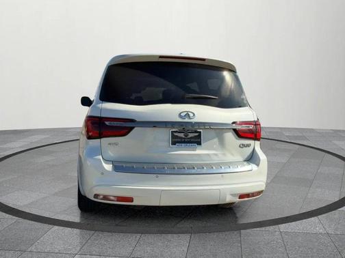 2024 INFINITI QX80 PREMIUM SELECT AWD