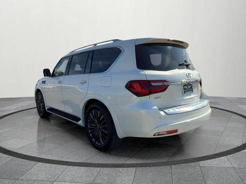 2024 INFINITI QX80 PREMIUM SELECT AWD