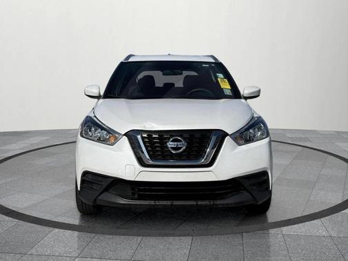 2019 Nissan Kicks SV