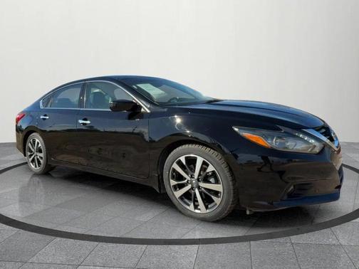 2016 Nissan Altima 2.5 SR