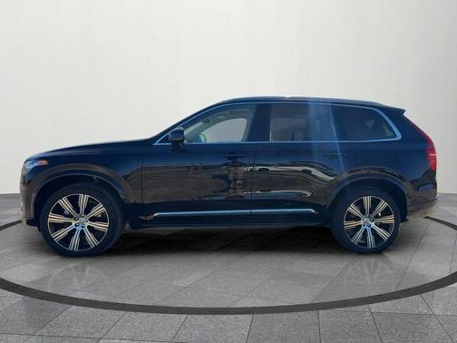 2025 Volvo XC90 B6 Plus 7-Seater