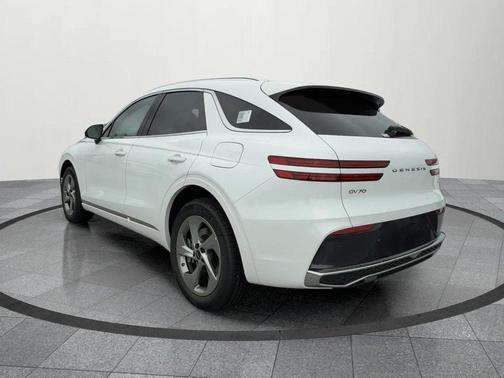 2026 Genesis GV70 2.5T SELECT AWD