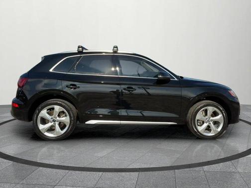 2021 Audi Q5 45 Premium Plus