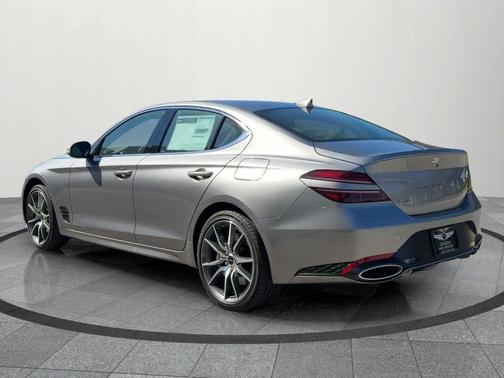 2026 Genesis G70 2.5T RWD