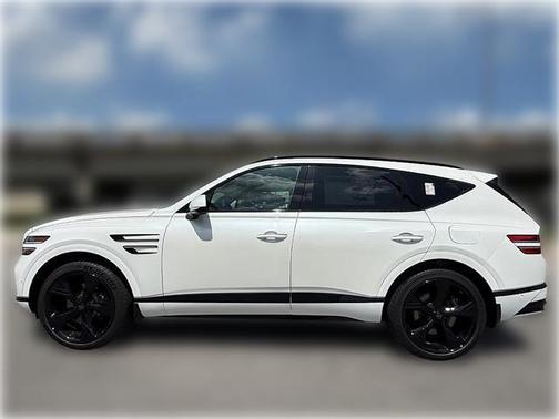 Uyuni White 2026 Genesis GV80 3.5T