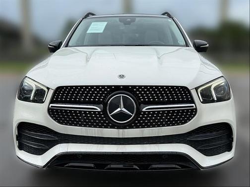 MANUFAKTUR Diamond White Metallic 2023 Mercedes-Benz GLE 450 4MATIC