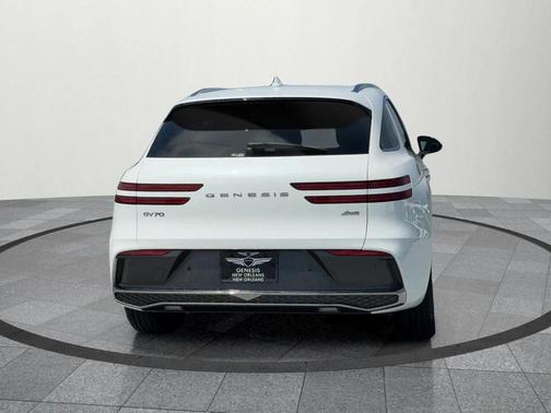 2026 Genesis GV70 2.5T